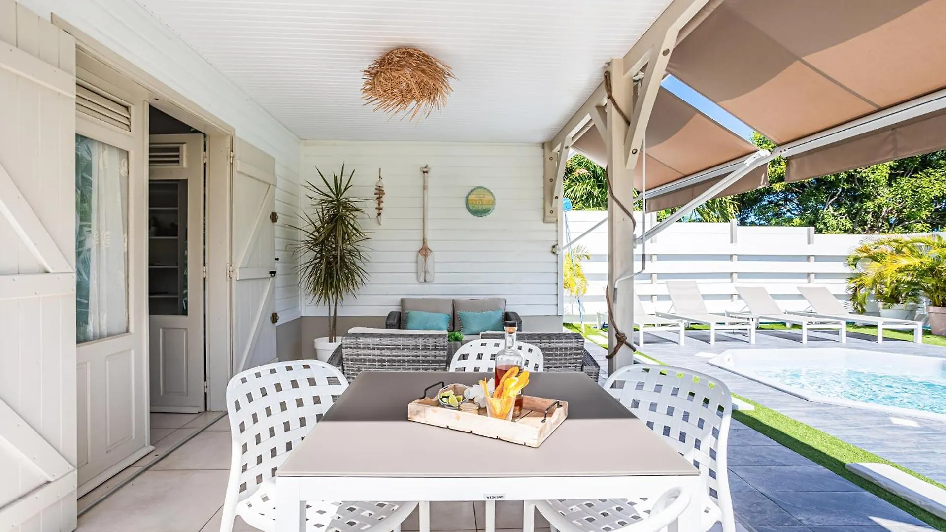 Magnifique Villa Avec Piscine Au Coeur Des Plages Le Moule